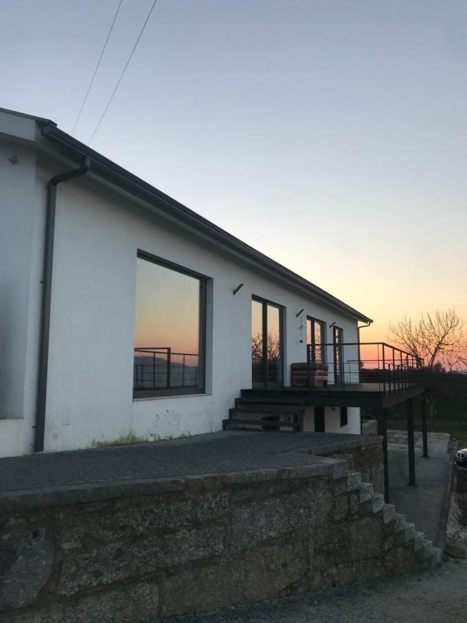 Casa Nova Villa Guimarães Buitenkant foto